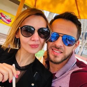 Meet your Posher, So